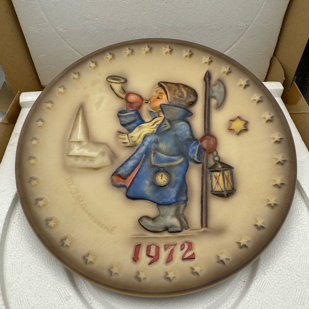 Vintage 1972 Hummel Decorative Plate with Boy and Lantern